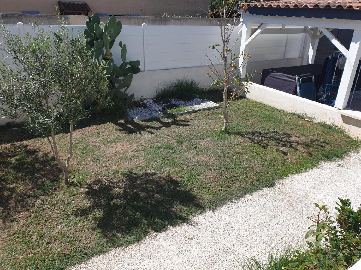 Adorable maison d'hôte, avec terrasse vue sur piscine, wifi 4G, proche de BEZIERS Cers Exterior foto